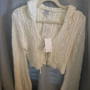Francesca's Collections White  V-Neck Sweater